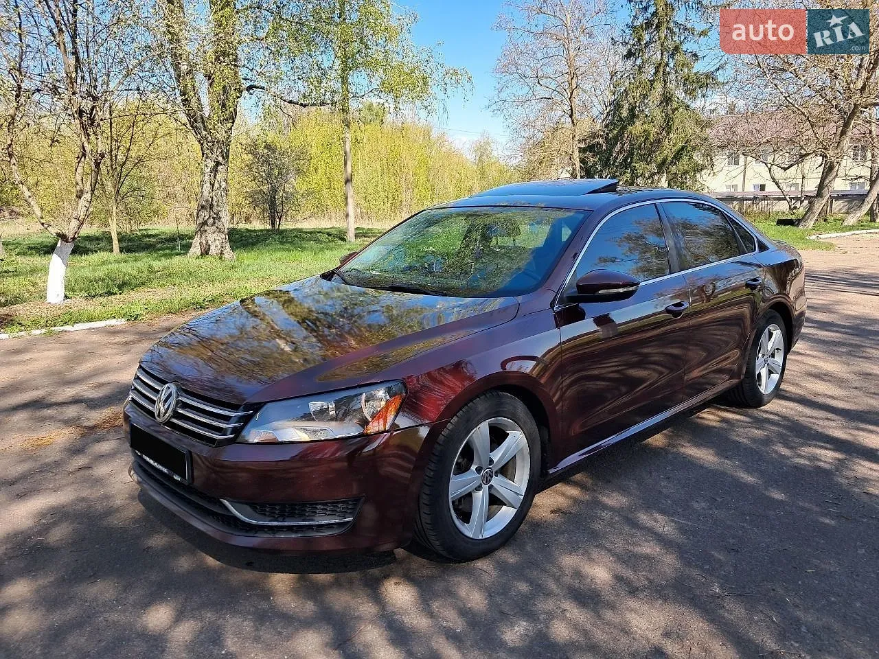 2011 Volkswagen Passat - фото 1