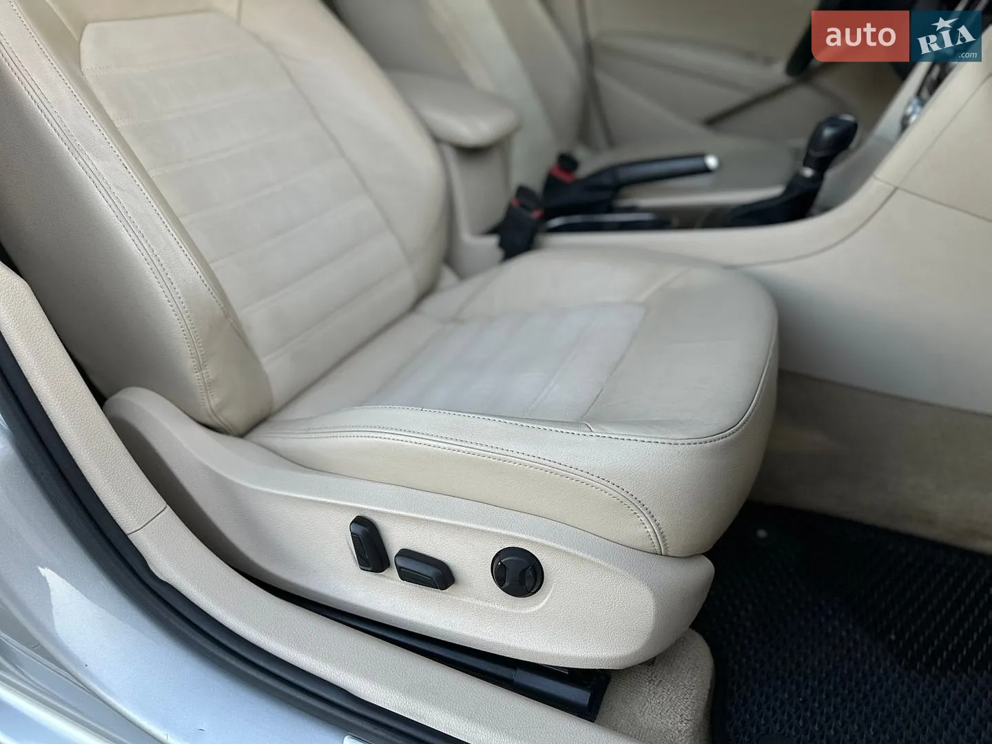 2014 Volkswagen Passat - мініатюра 35