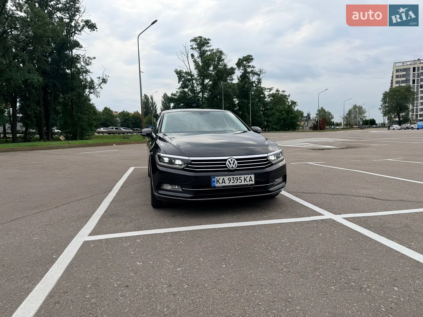 2017 Volkswagen Passat - мініатюра 2