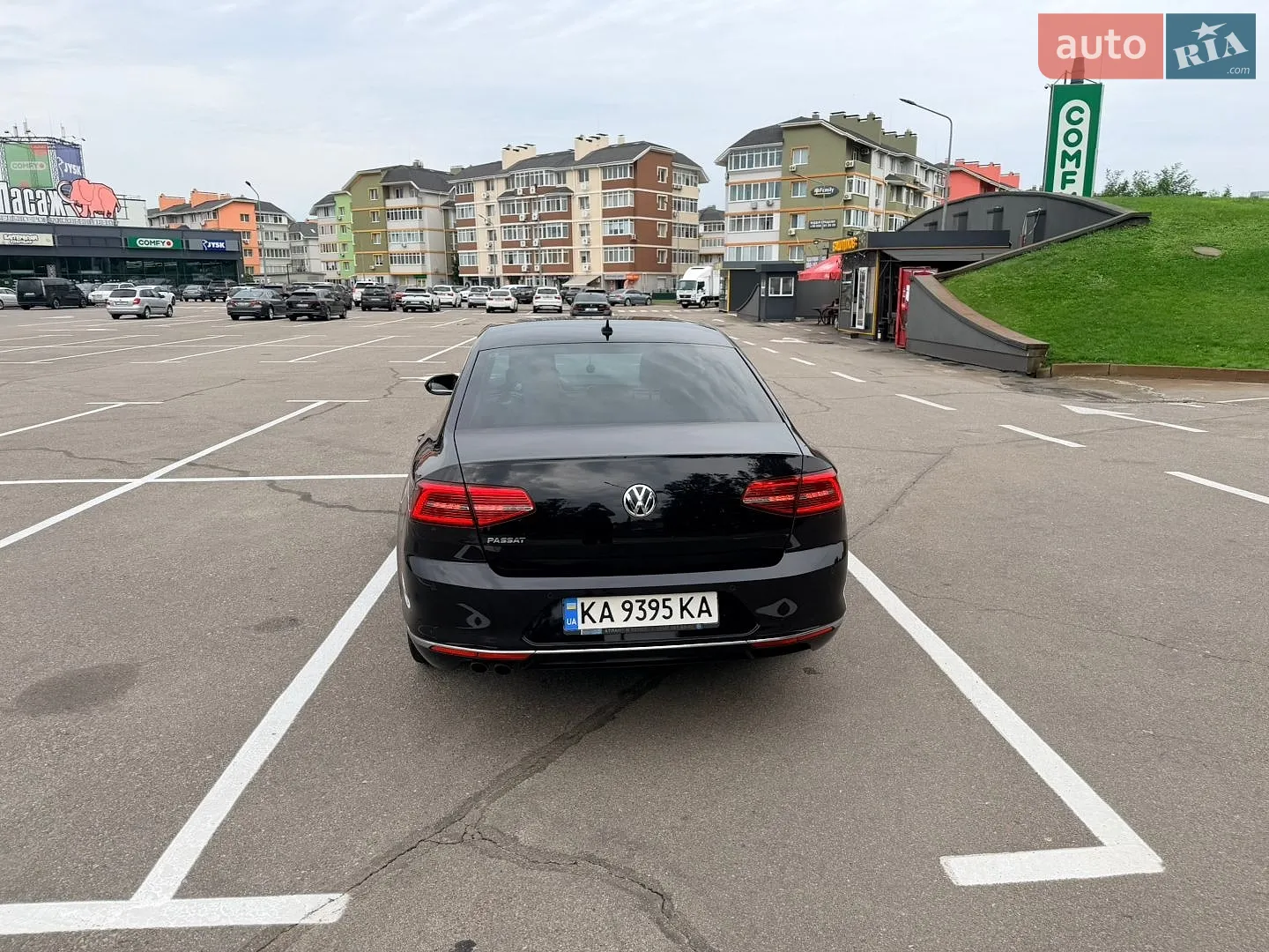 2017 Volkswagen Passat - мініатюра 9