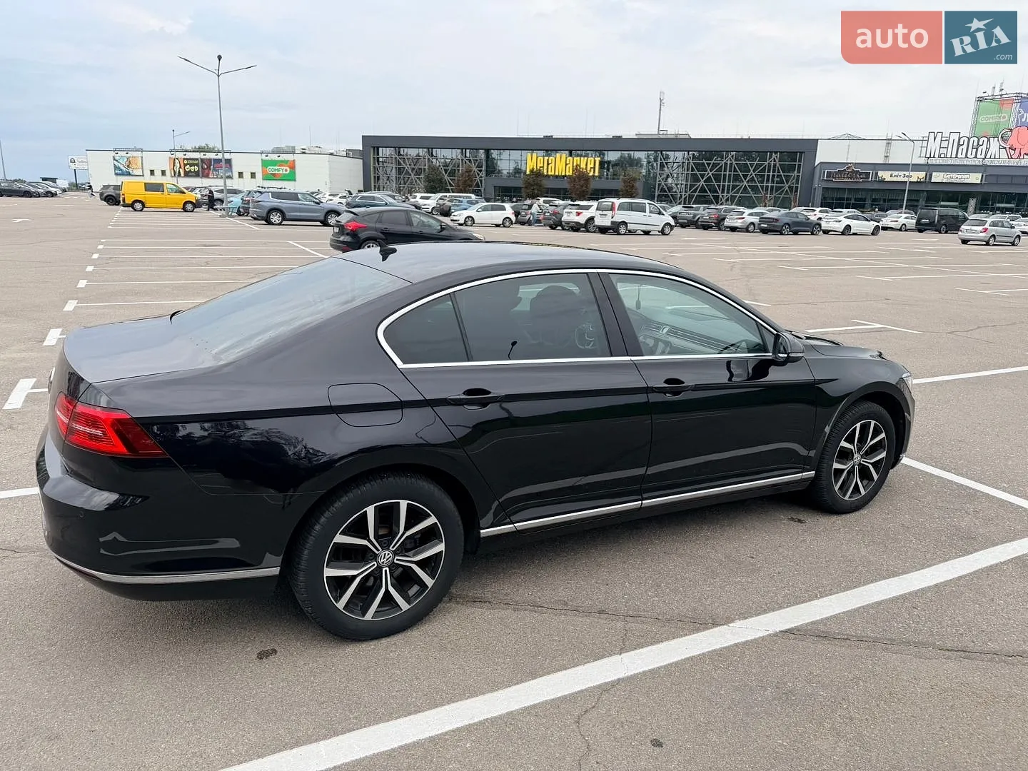 2017 Volkswagen Passat - мініатюра 11