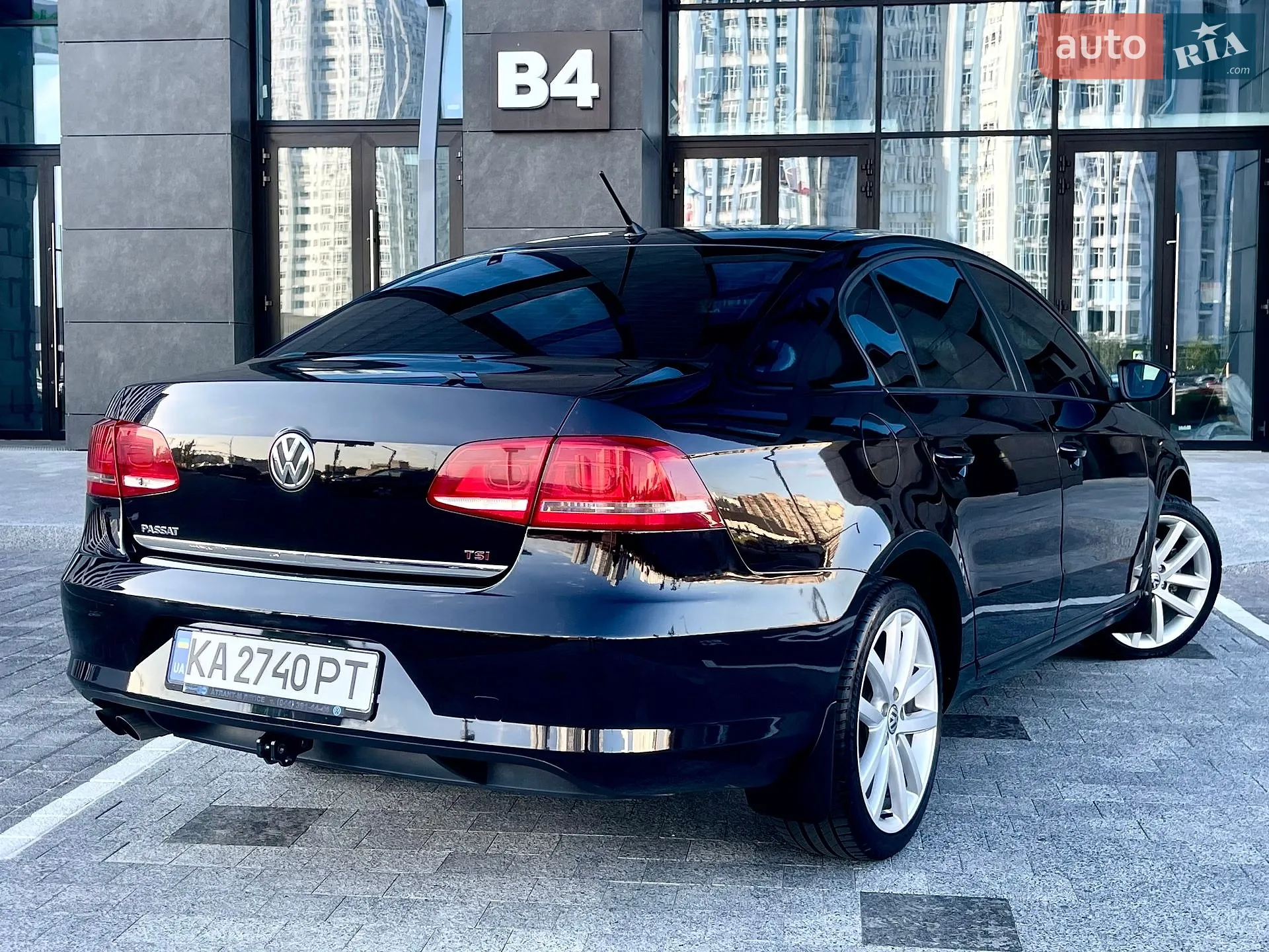 2011 Volkswagen Passat - мініатюра 8