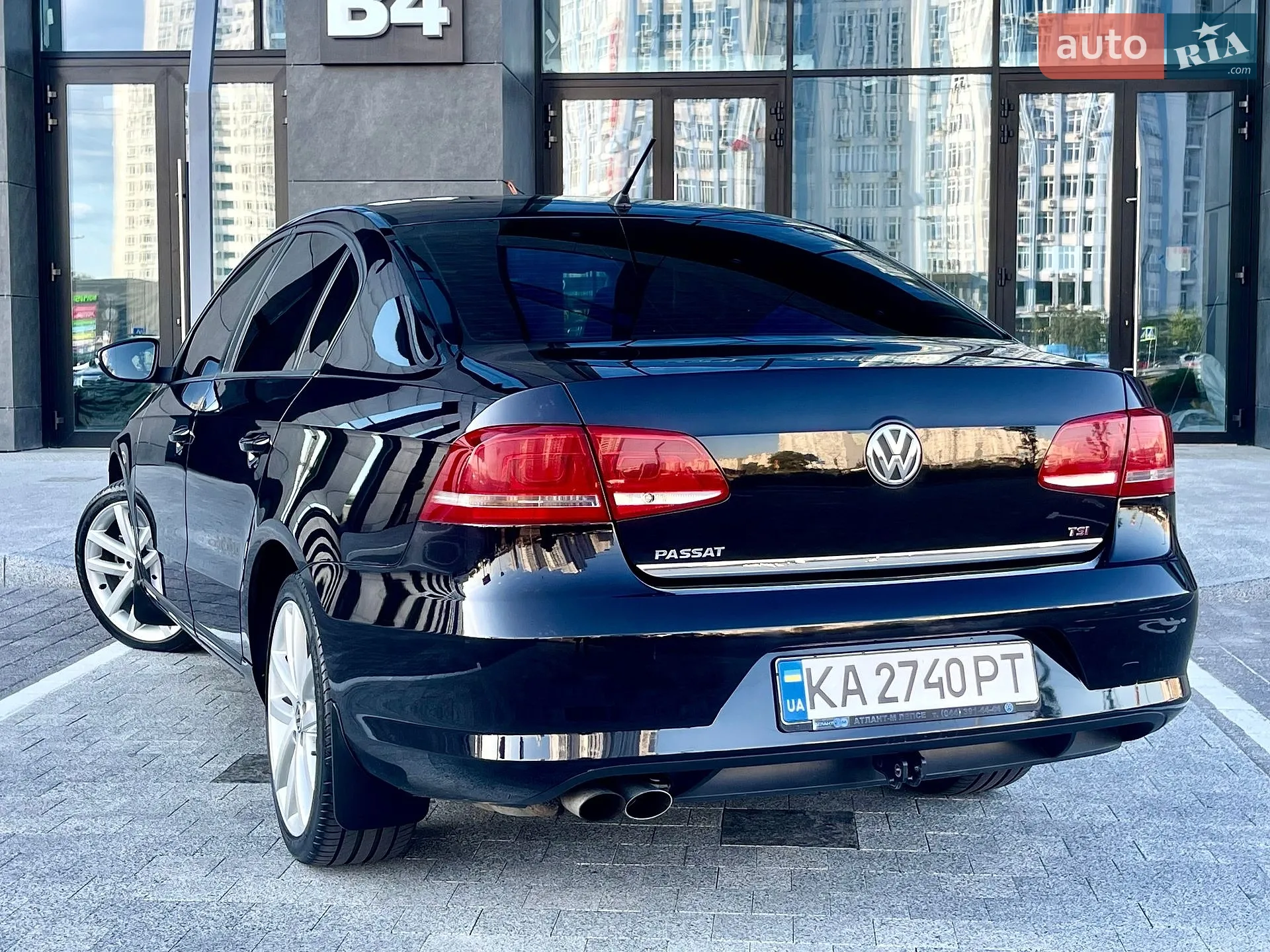 2011 Volkswagen Passat - мініатюра 10