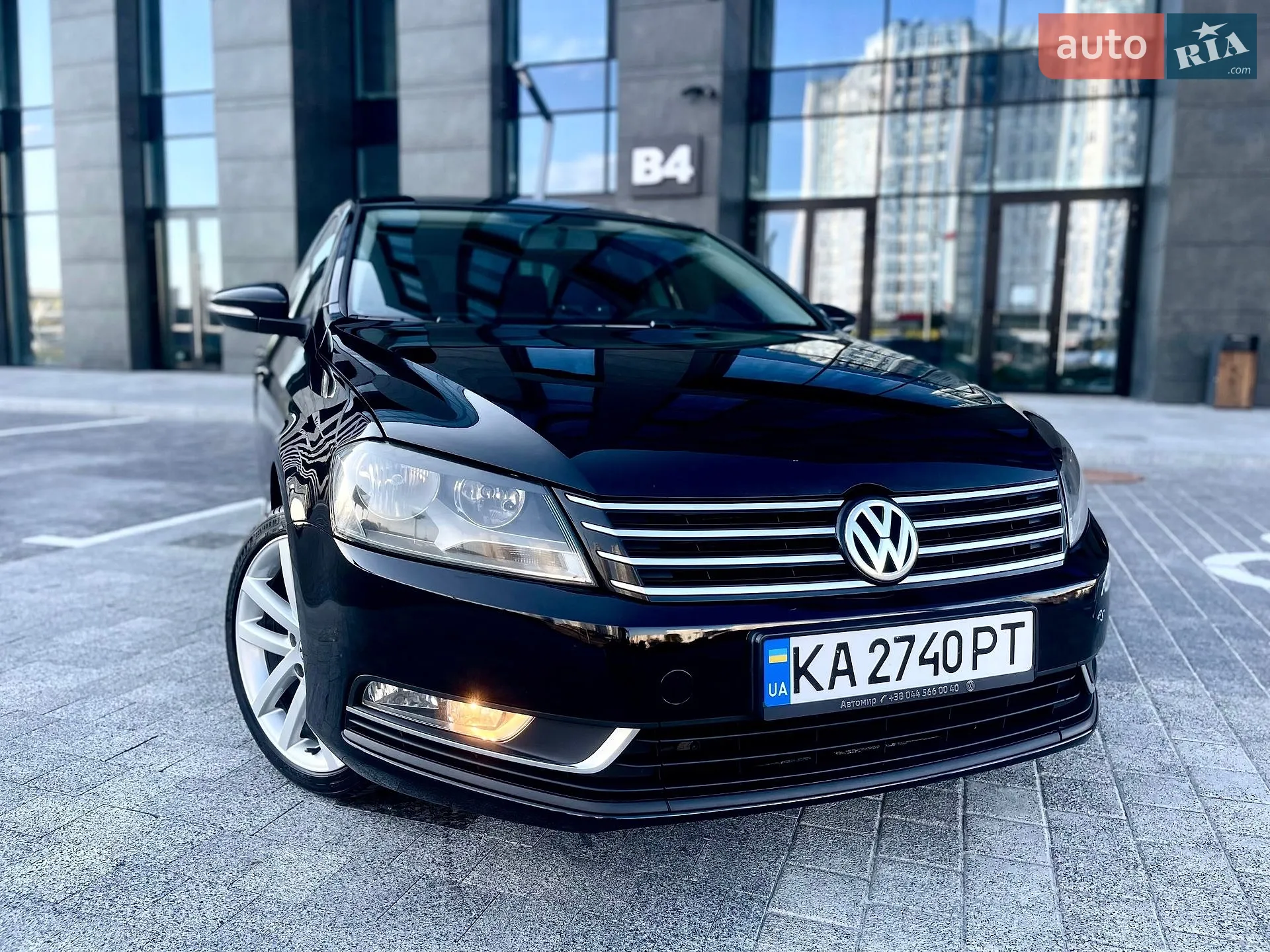2011 Volkswagen Passat - мініатюра 16