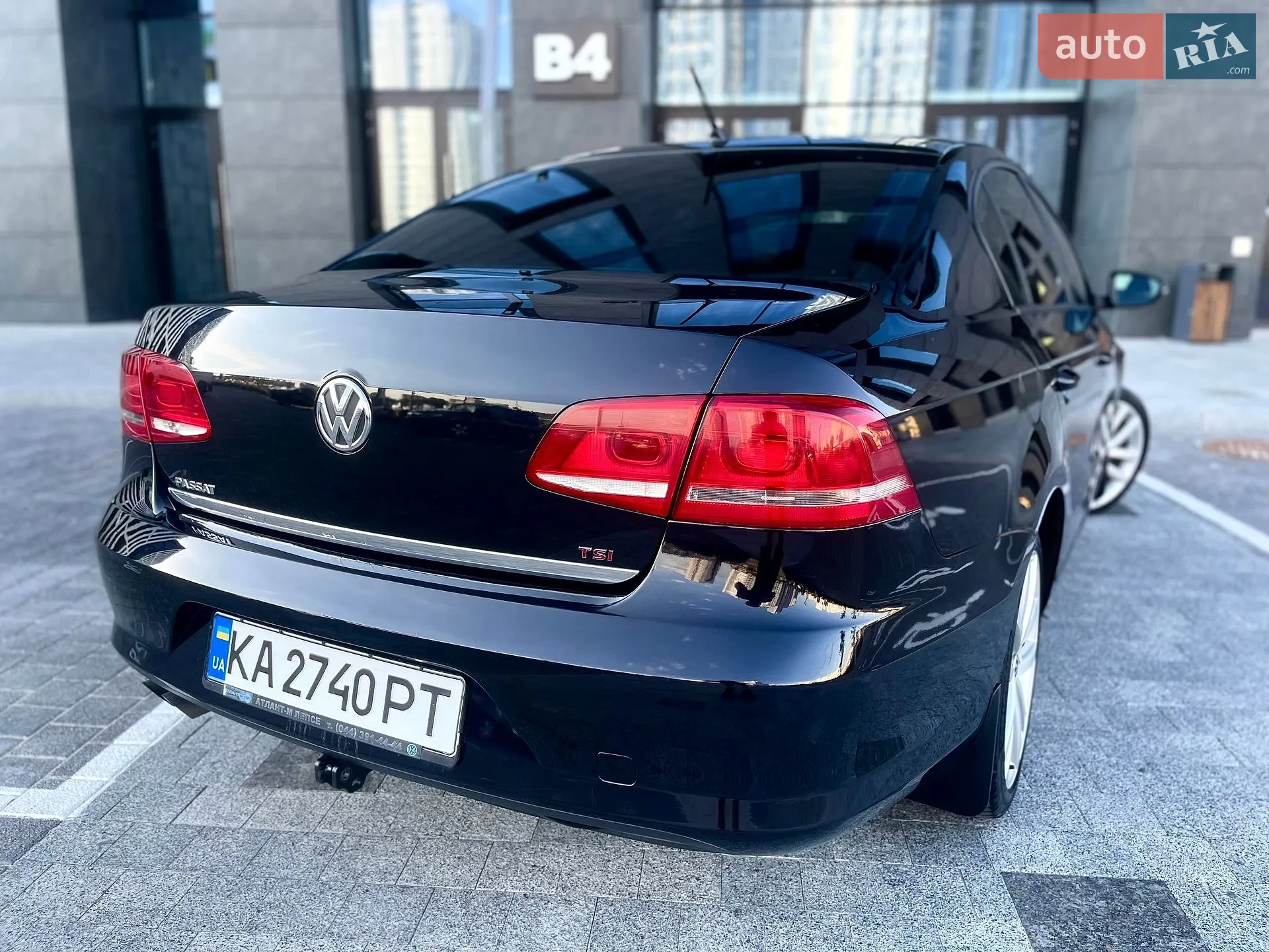 2011 Volkswagen Passat - мініатюра 21