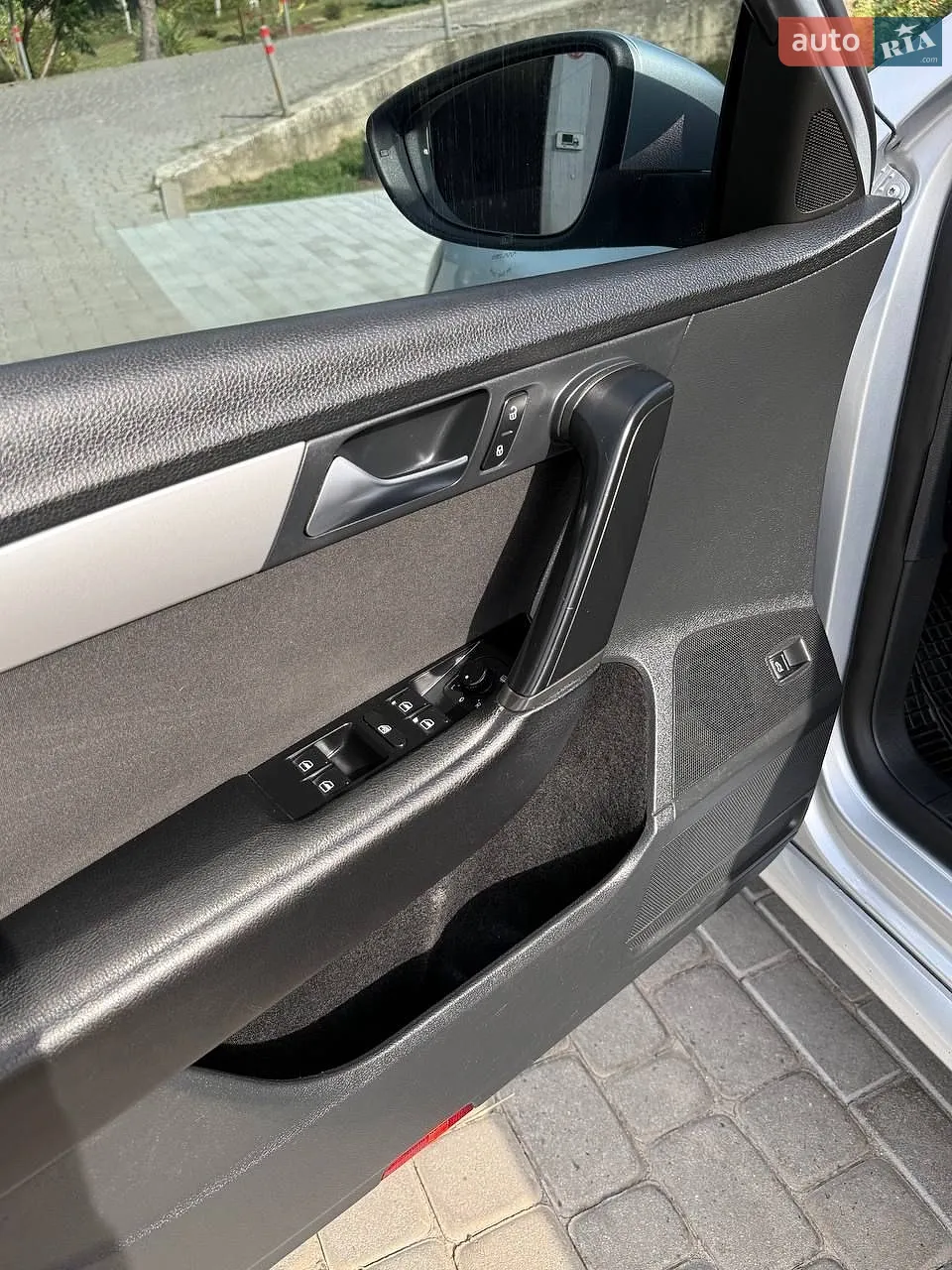 2012 Volkswagen Passat - мініатюра 17