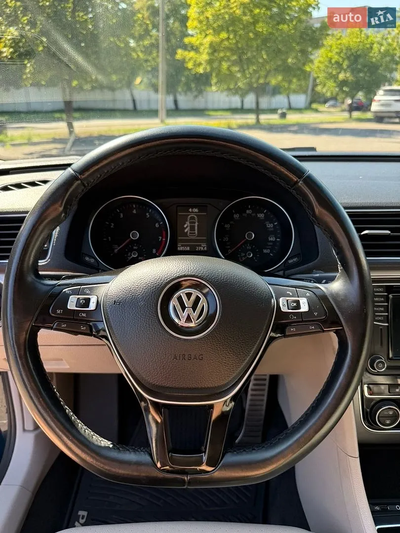 2018 Volkswagen Passat - мініатюра 10