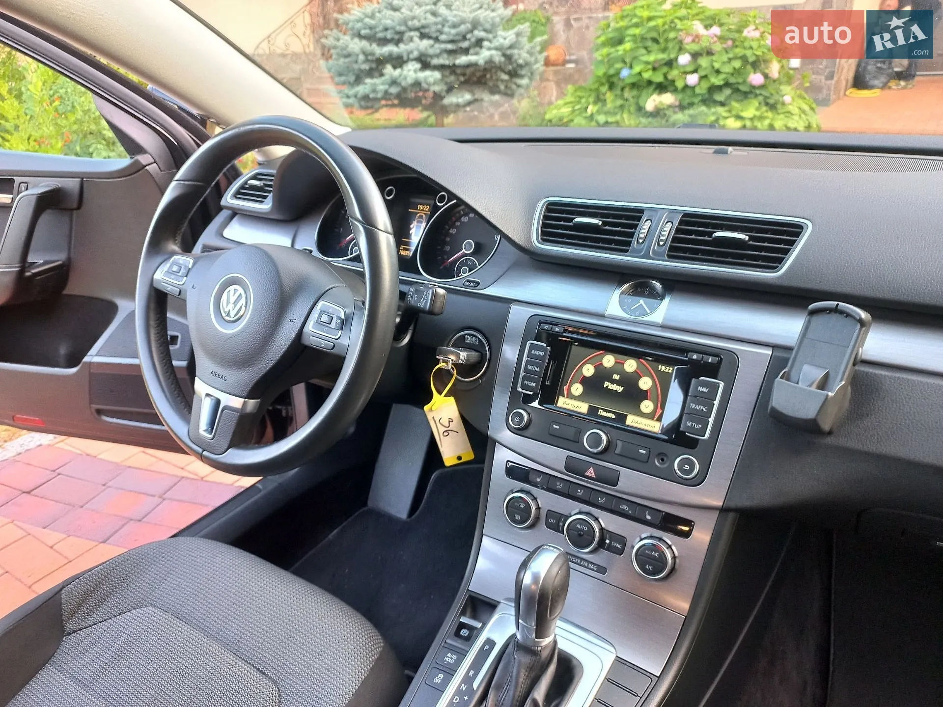 2014 Volkswagen Passat - мініатюра 29
