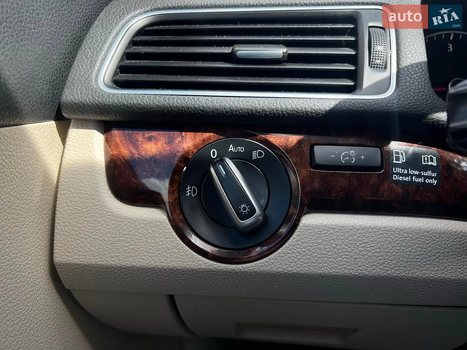 2012 Volkswagen Passat - мініатюра 13