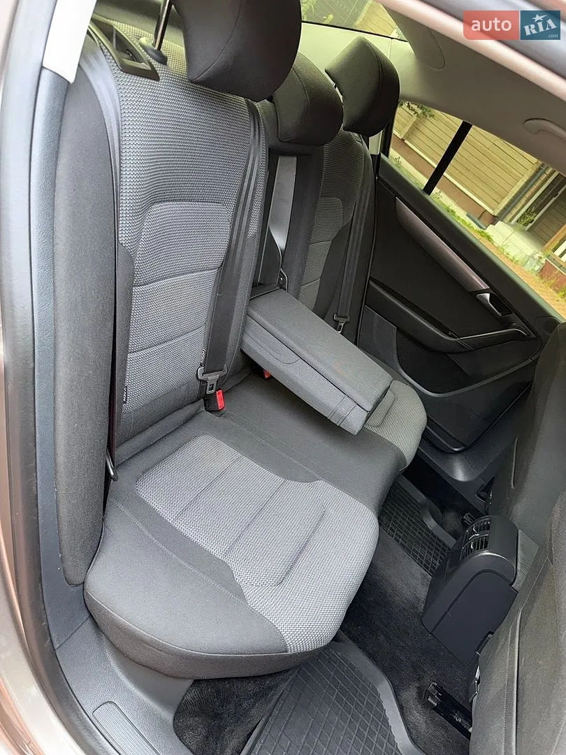 2011 Volkswagen Passat - мініатюра 54