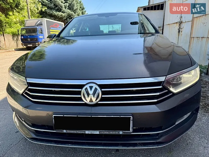 Volkswagen Passat