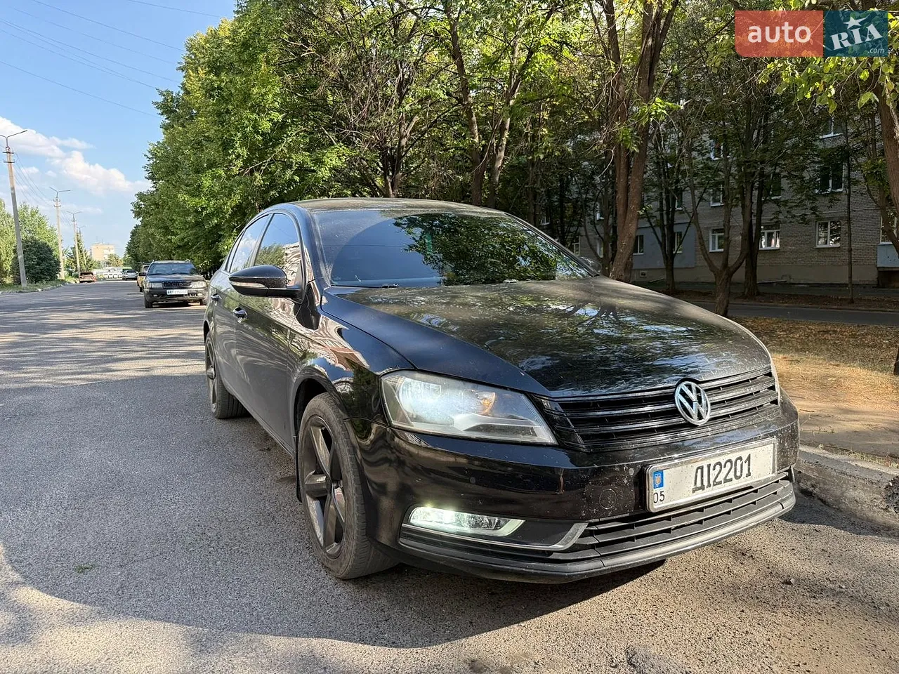 2011 Volkswagen Passat - мініатюра 22