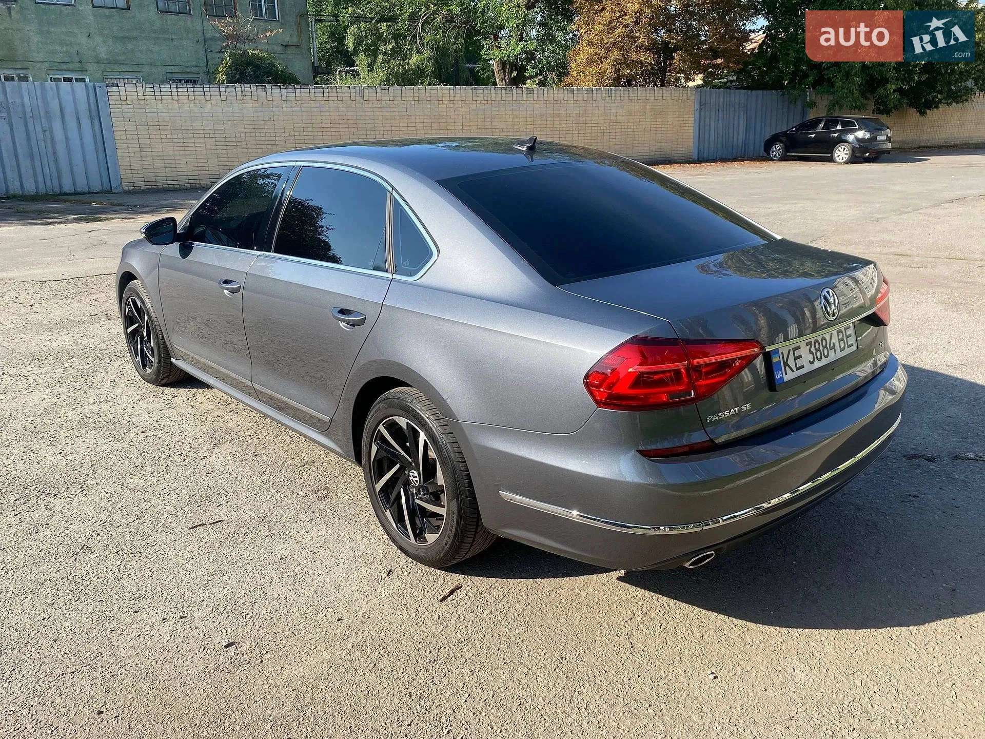 2016 Volkswagen Passat - мініатюра 4