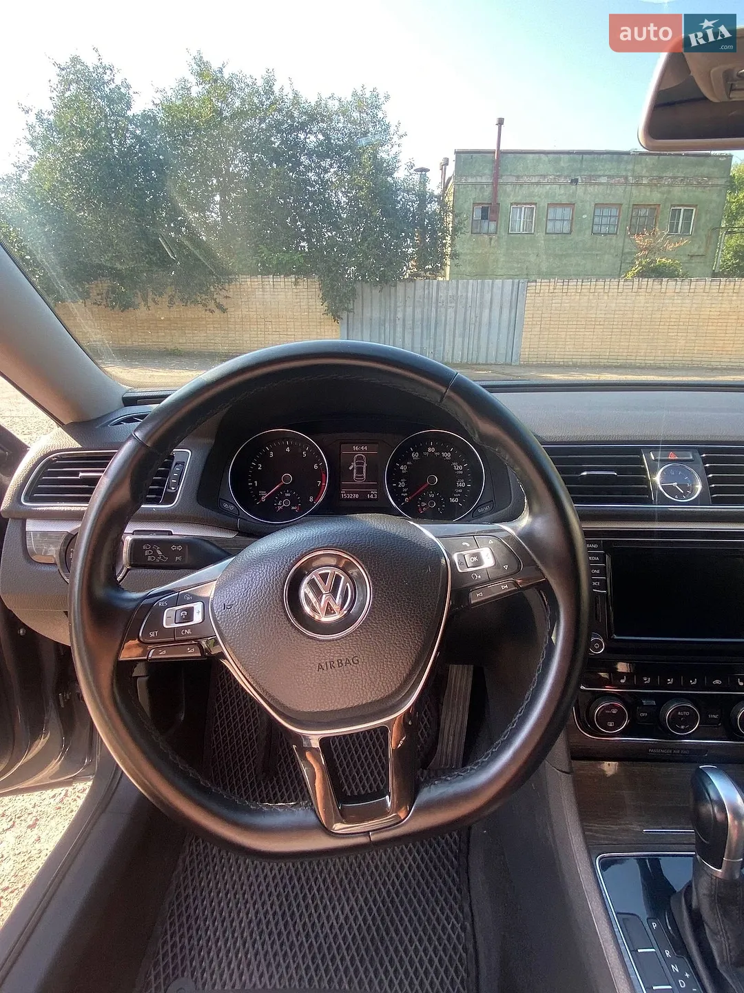 2016 Volkswagen Passat - мініатюра 21