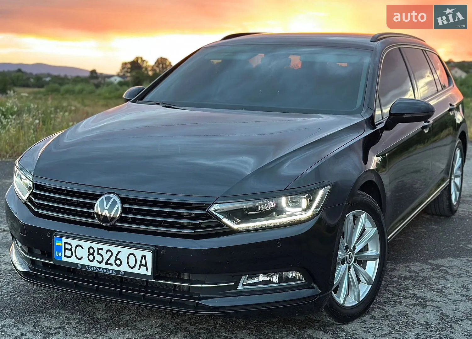 2017 Volkswagen Passat - мініатюра 2