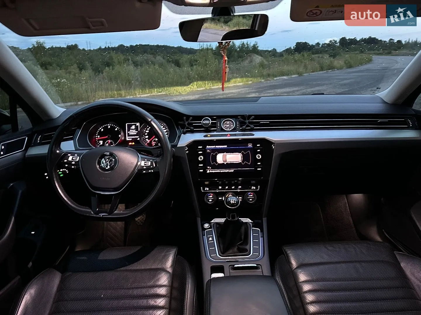 2017 Volkswagen Passat - мініатюра 41
