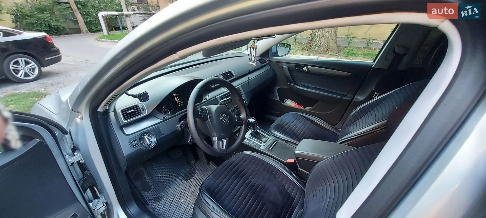 2011 Volkswagen Passat - мініатюра 9