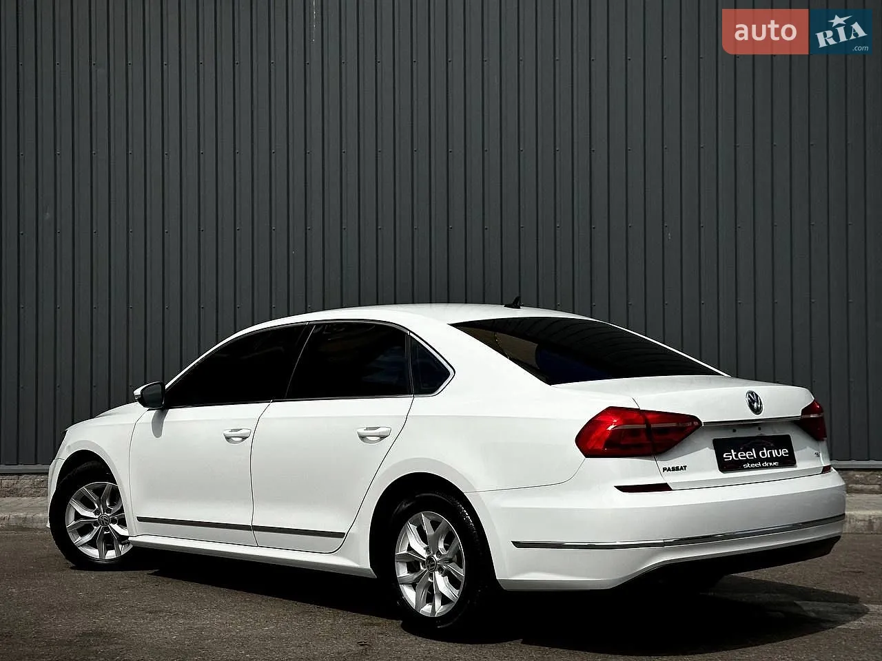 2016 Volkswagen Passat - мініатюра 7