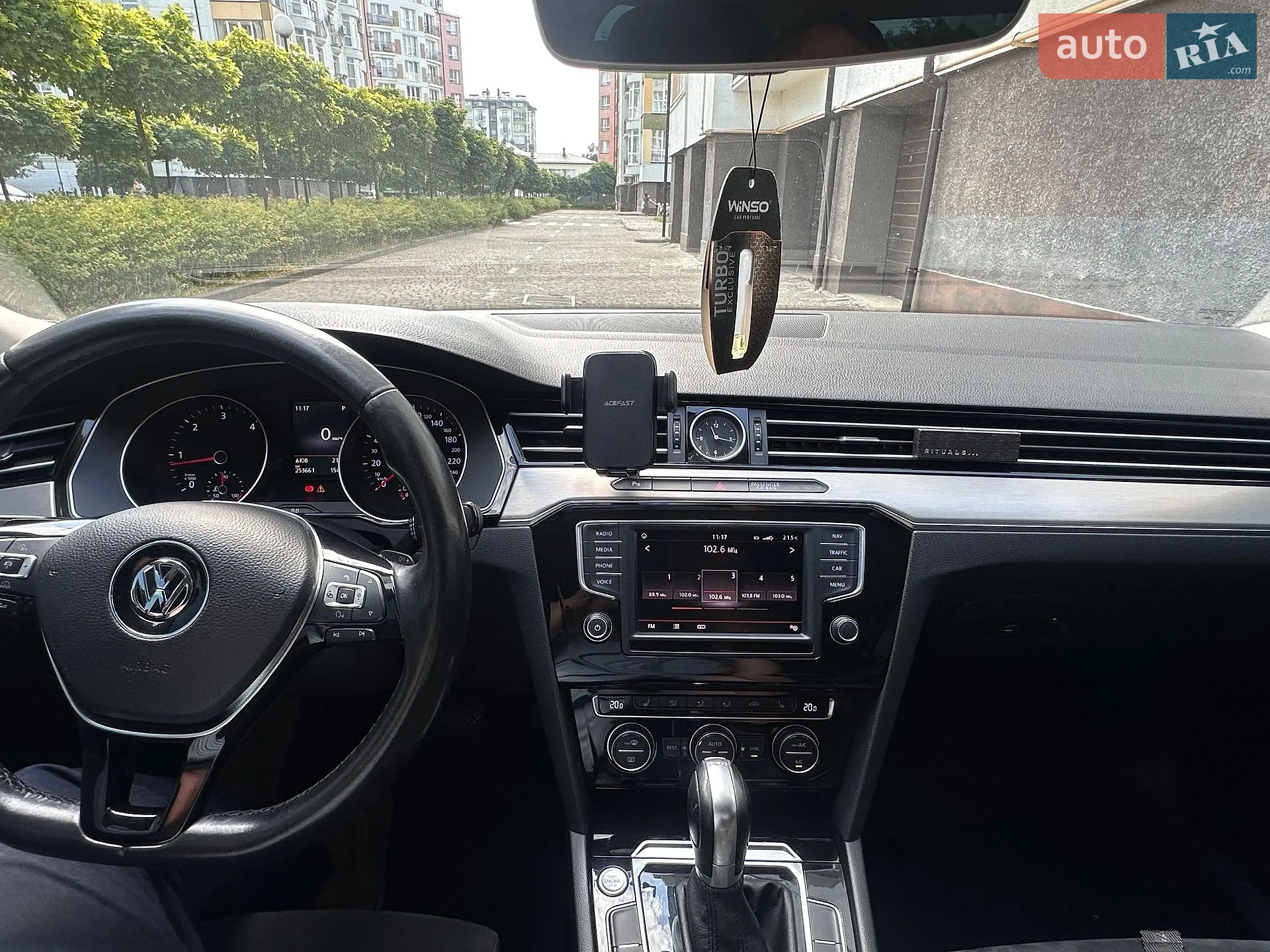 2015 Volkswagen Passat - мініатюра 12