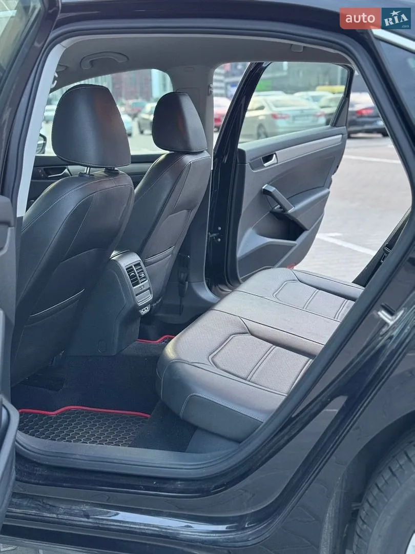 2019 Volkswagen Passat - мініатюра 35
