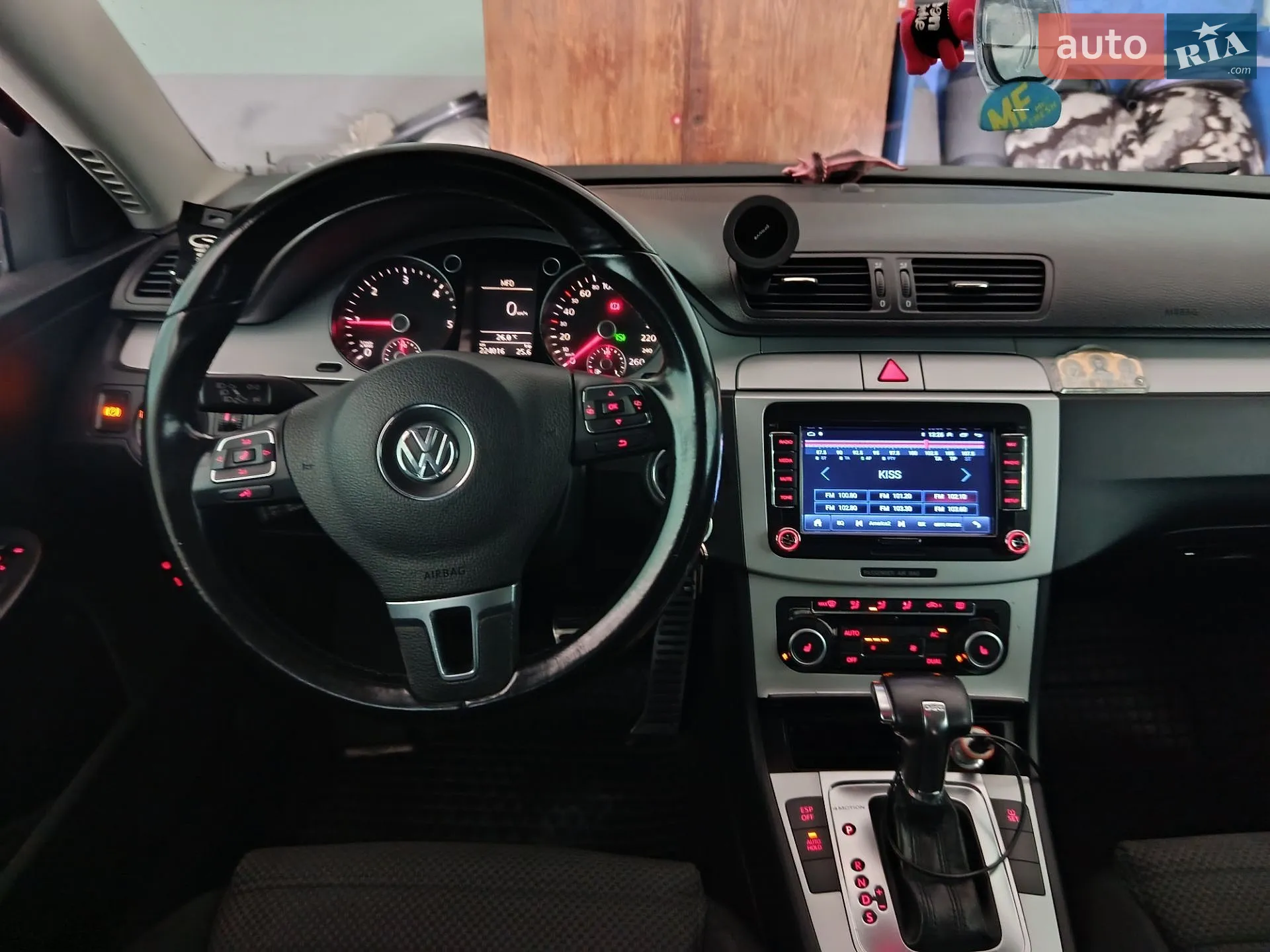 2010 Volkswagen Passat - мініатюра 21