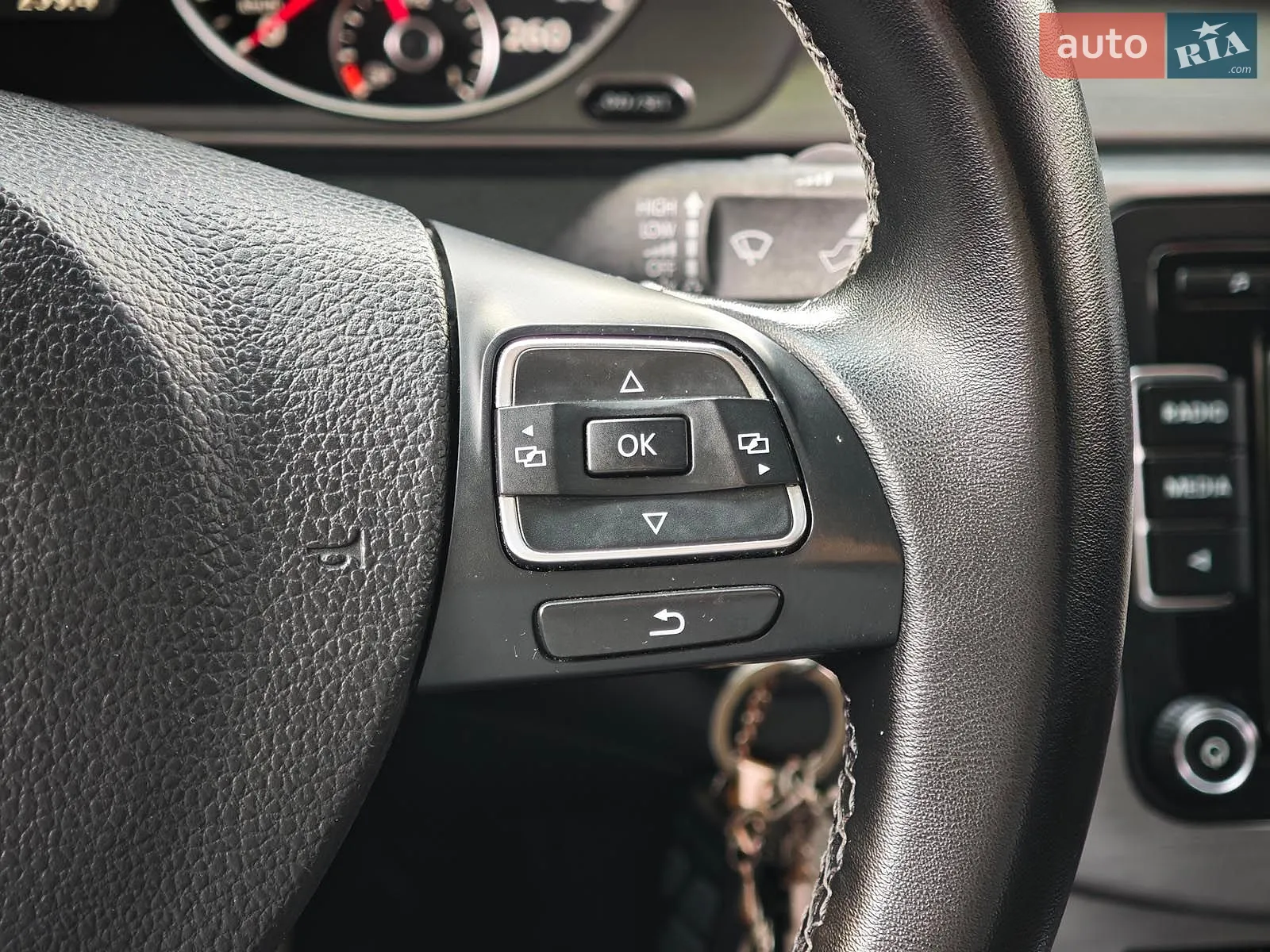 2012 Volkswagen Passat - мініатюра 18