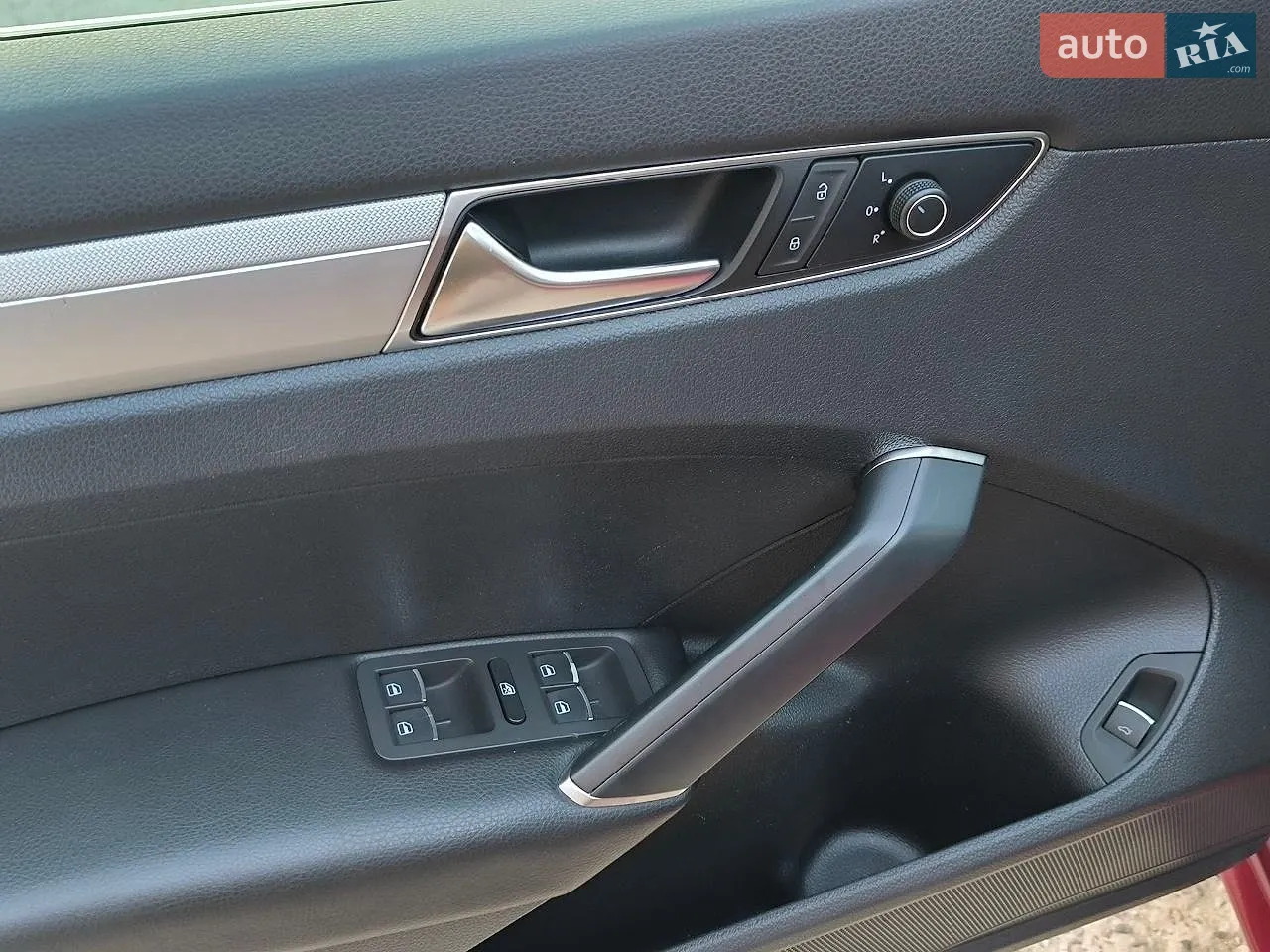 2017 Volkswagen Passat - мініатюра 6