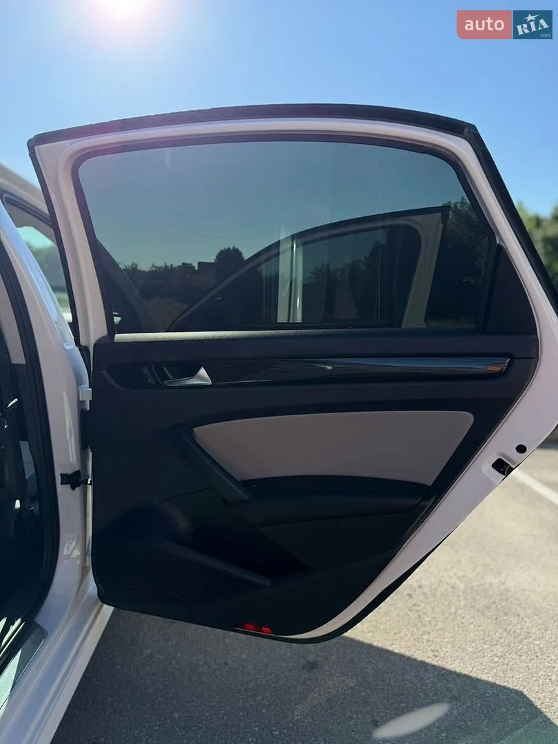 2014 Volkswagen Passat - мініатюра 15