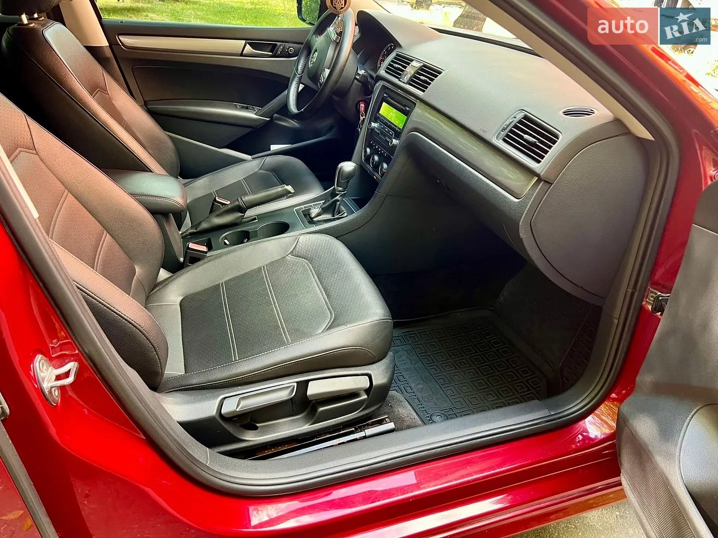 2014 Volkswagen Passat - мініатюра 42