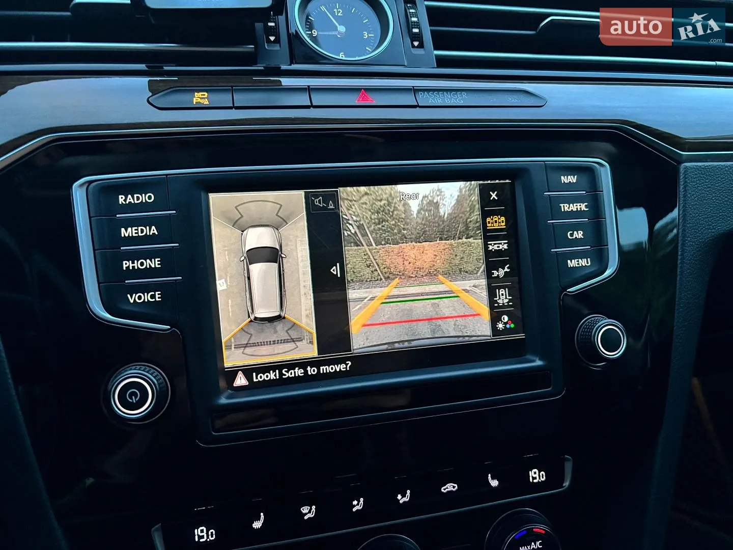 2015 Volkswagen Passat - мініатюра 20