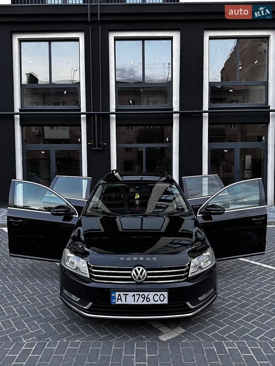 2012 Volkswagen Passat - мініатюра 16