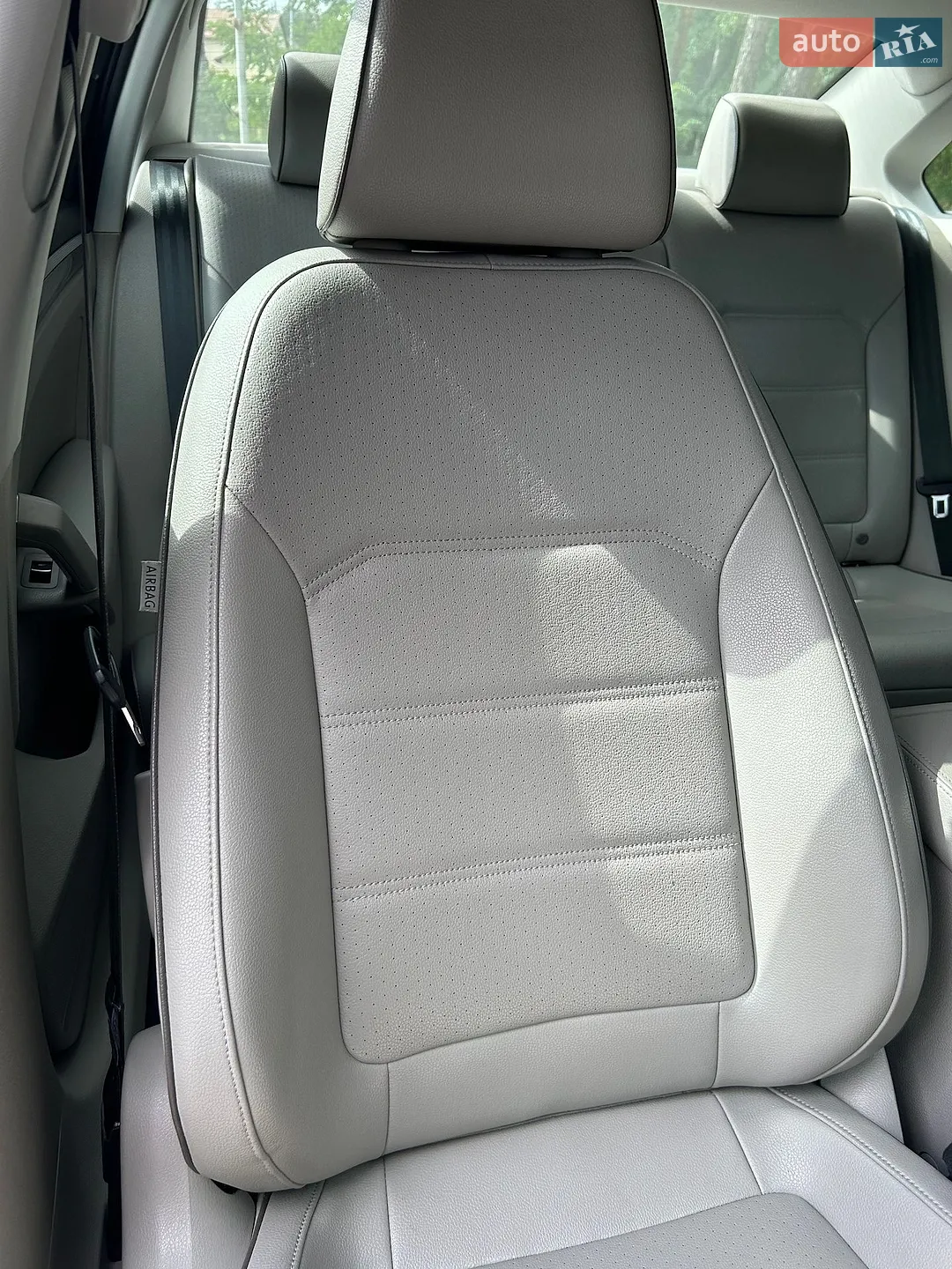 2016 Volkswagen Passat - мініатюра 38