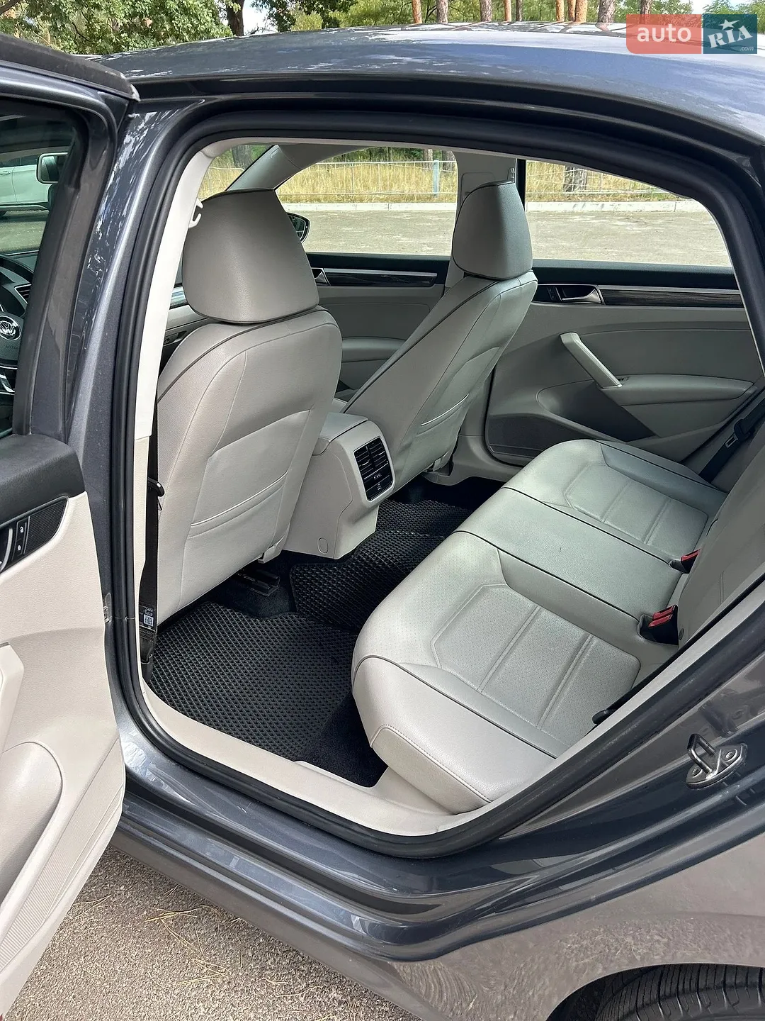 2016 Volkswagen Passat - мініатюра 105