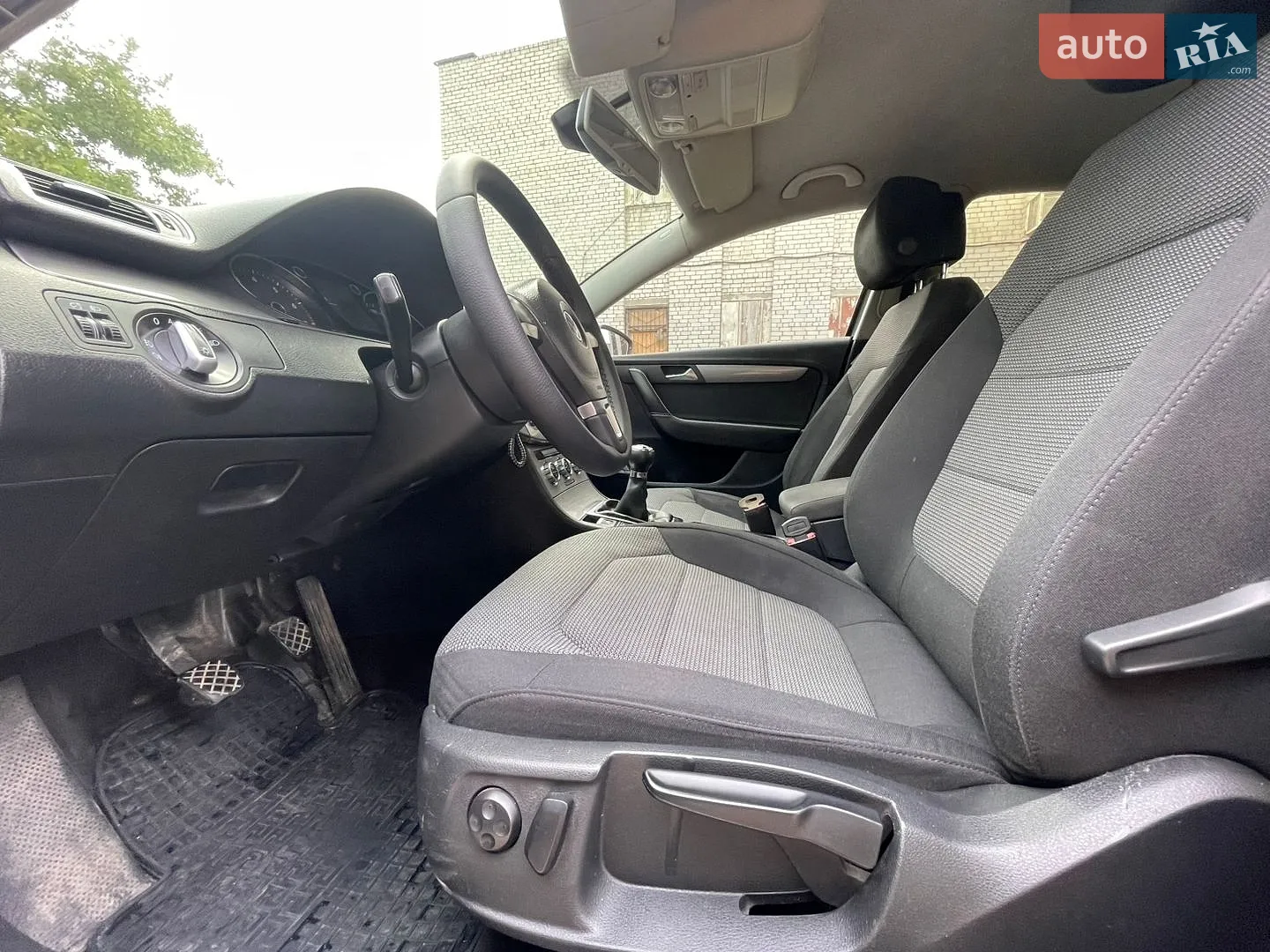 2013 Volkswagen Passat - мініатюра 17