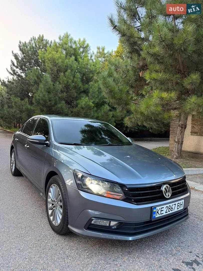 2016 Volkswagen Passat - мініатюра 14