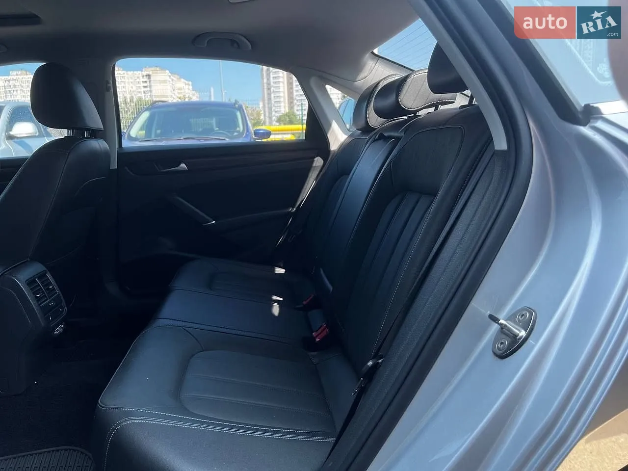 2020 Volkswagen Passat - мініатюра 10