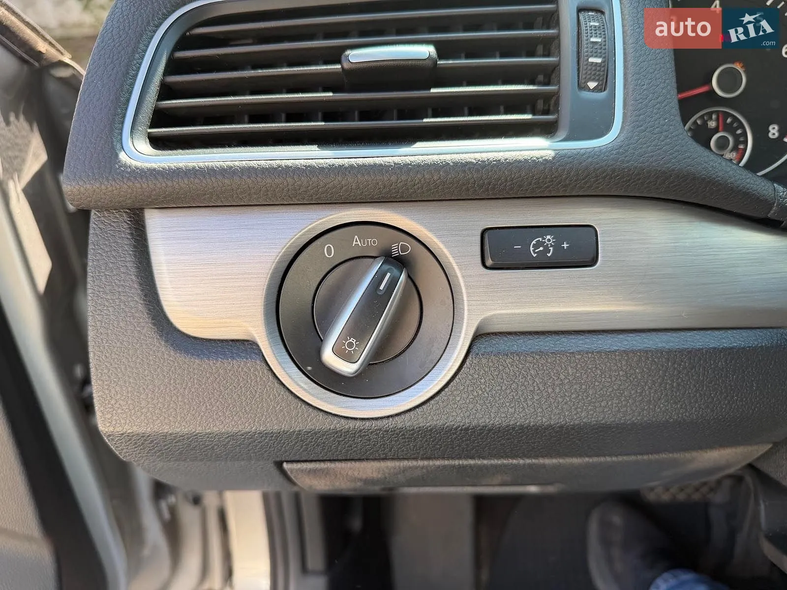 2014 Volkswagen Passat - мініатюра 15