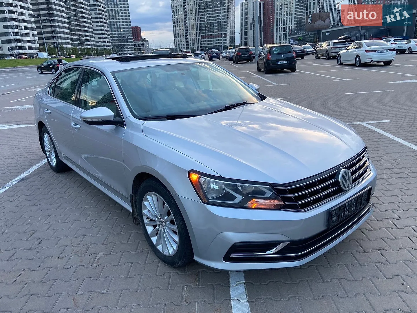 2016 Volkswagen Passat - мініатюра 15