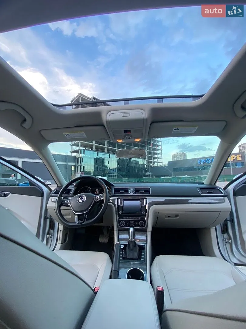 2016 Volkswagen Passat - мініатюра 20