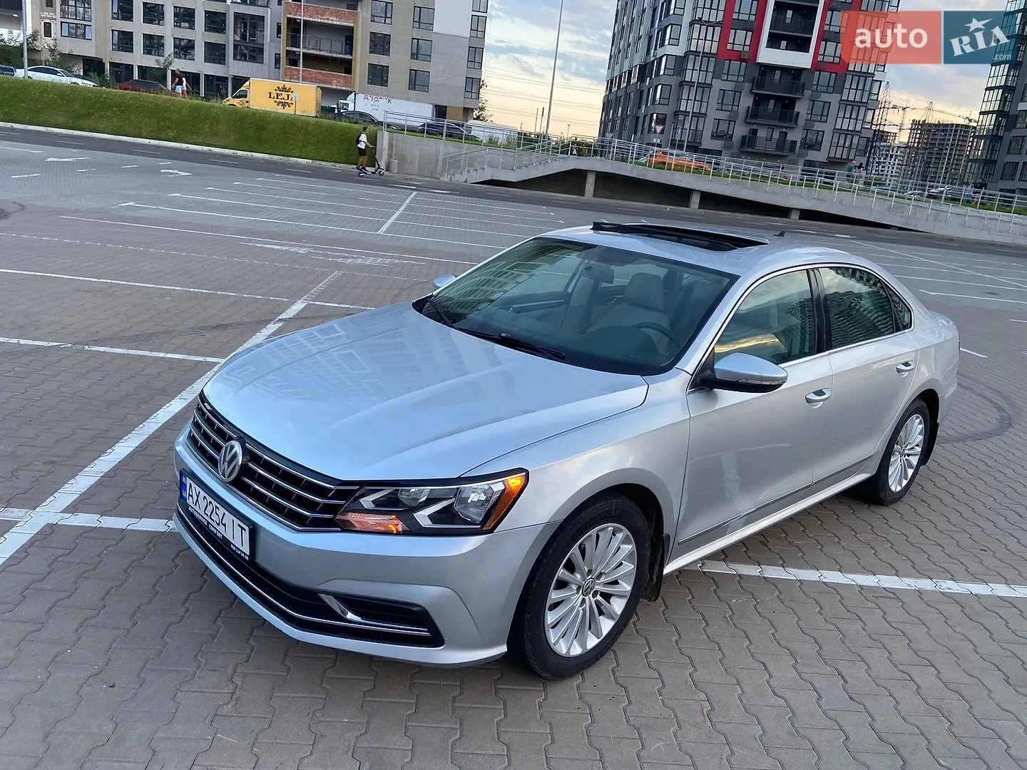 2016 Volkswagen Passat - мініатюра 22