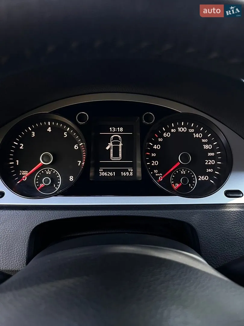2010 Volkswagen Passat - мініатюра 7