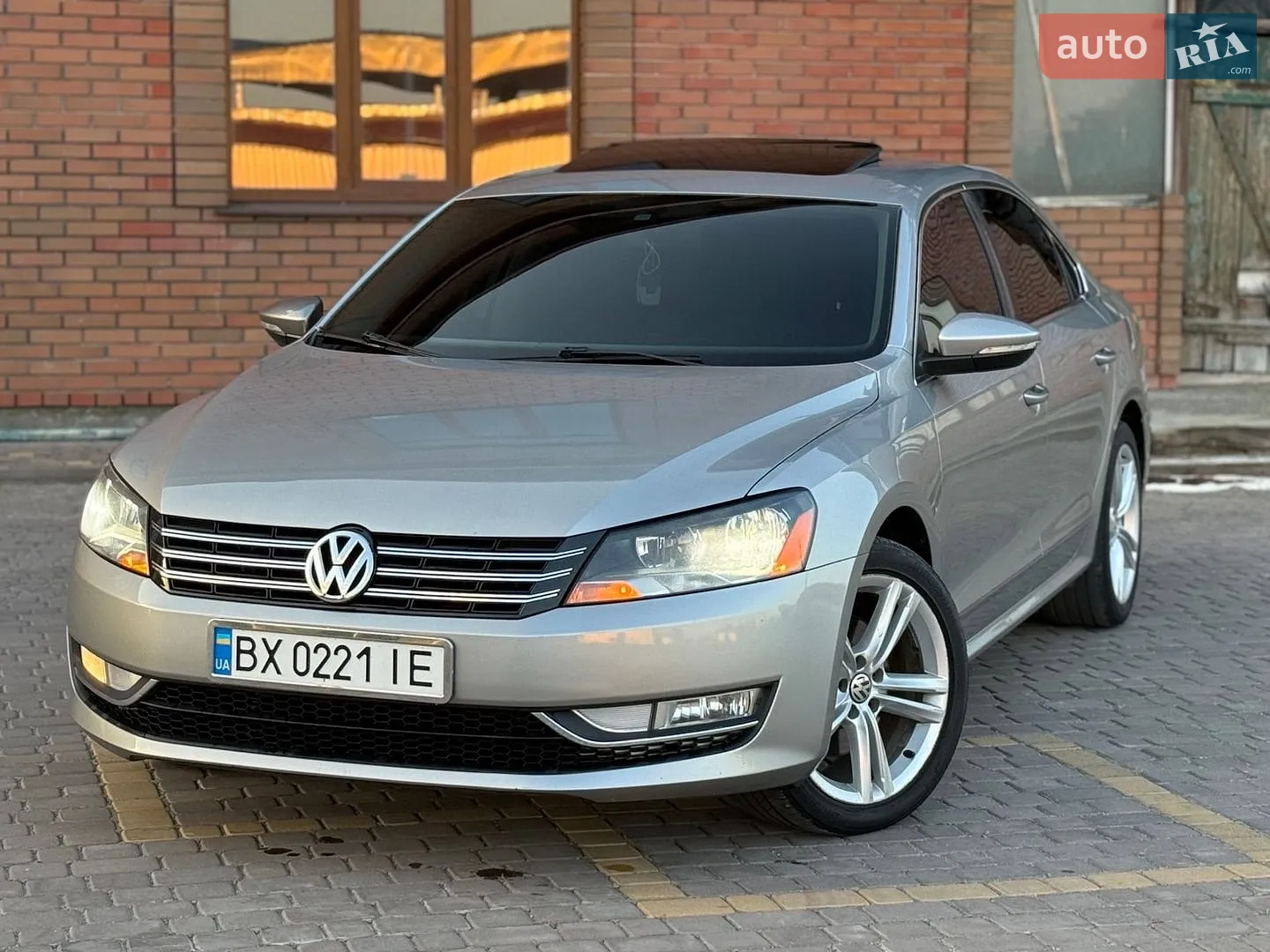2012 Volkswagen Passat - мініатюра 3