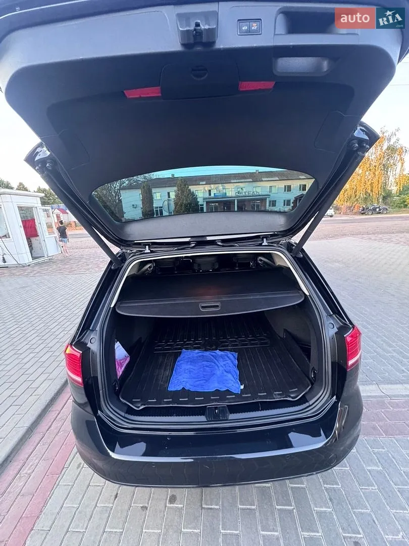 2018 Volkswagen Passat - мініатюра 7
