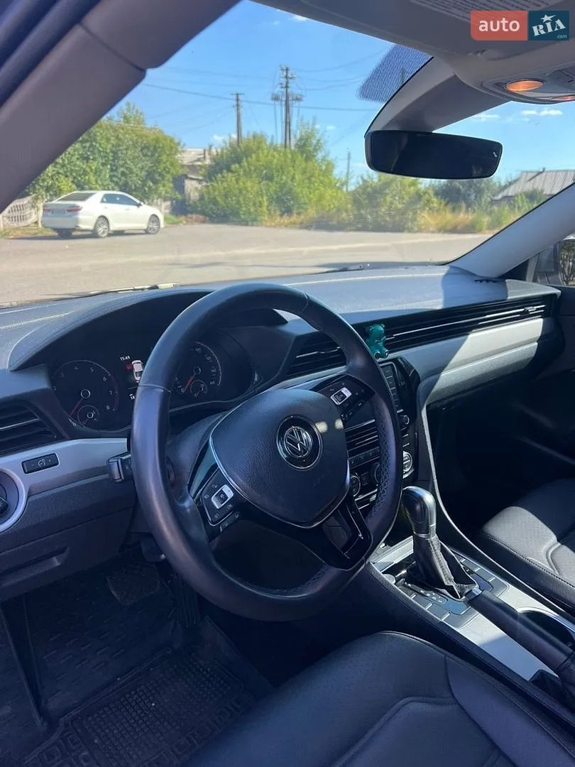 2020 Volkswagen Passat - мініатюра 8