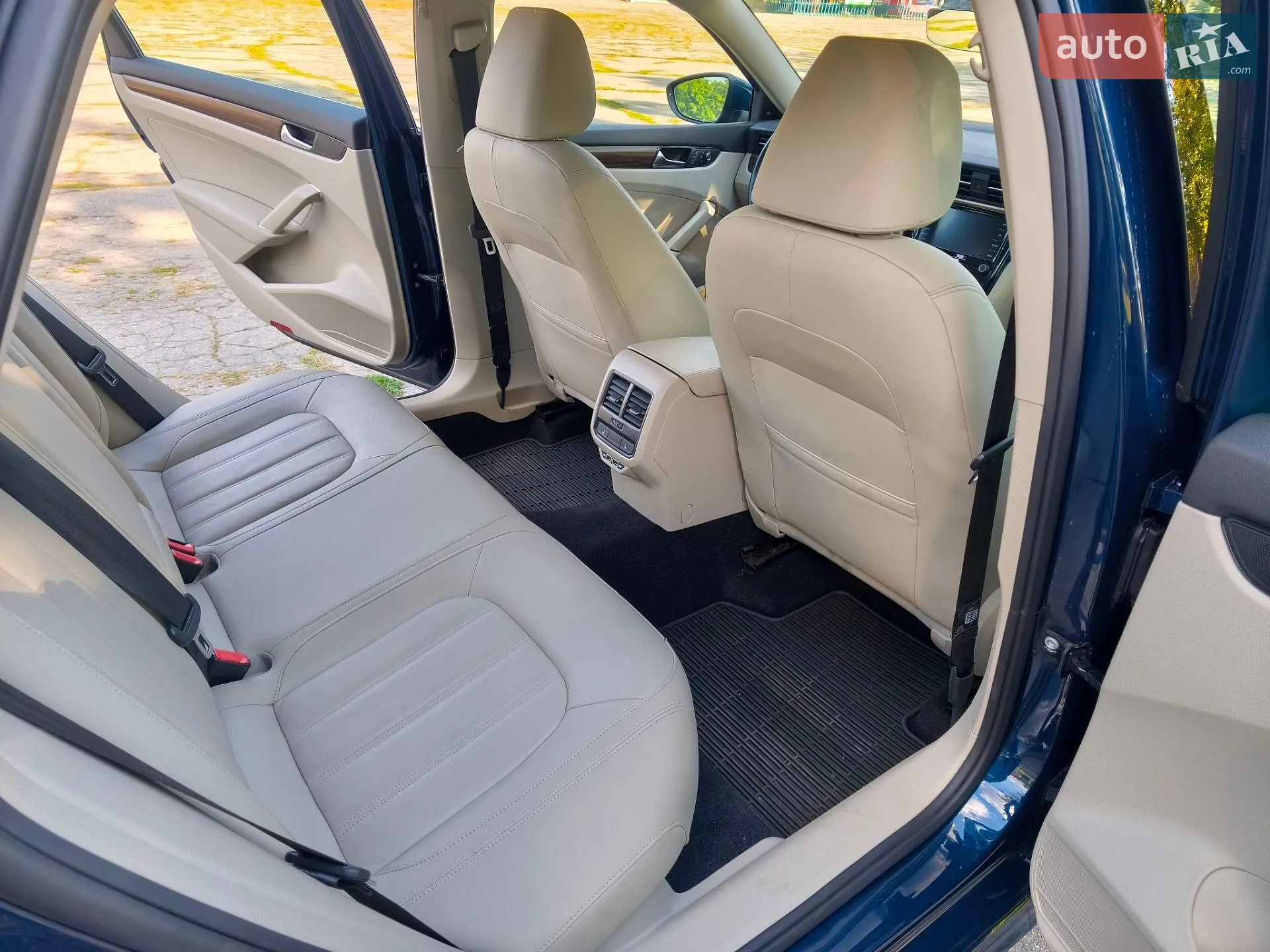 2020 Volkswagen Passat - мініатюра 11