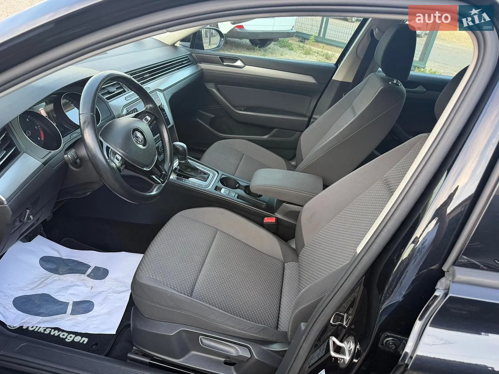 2019 Volkswagen Passat - мініатюра 13