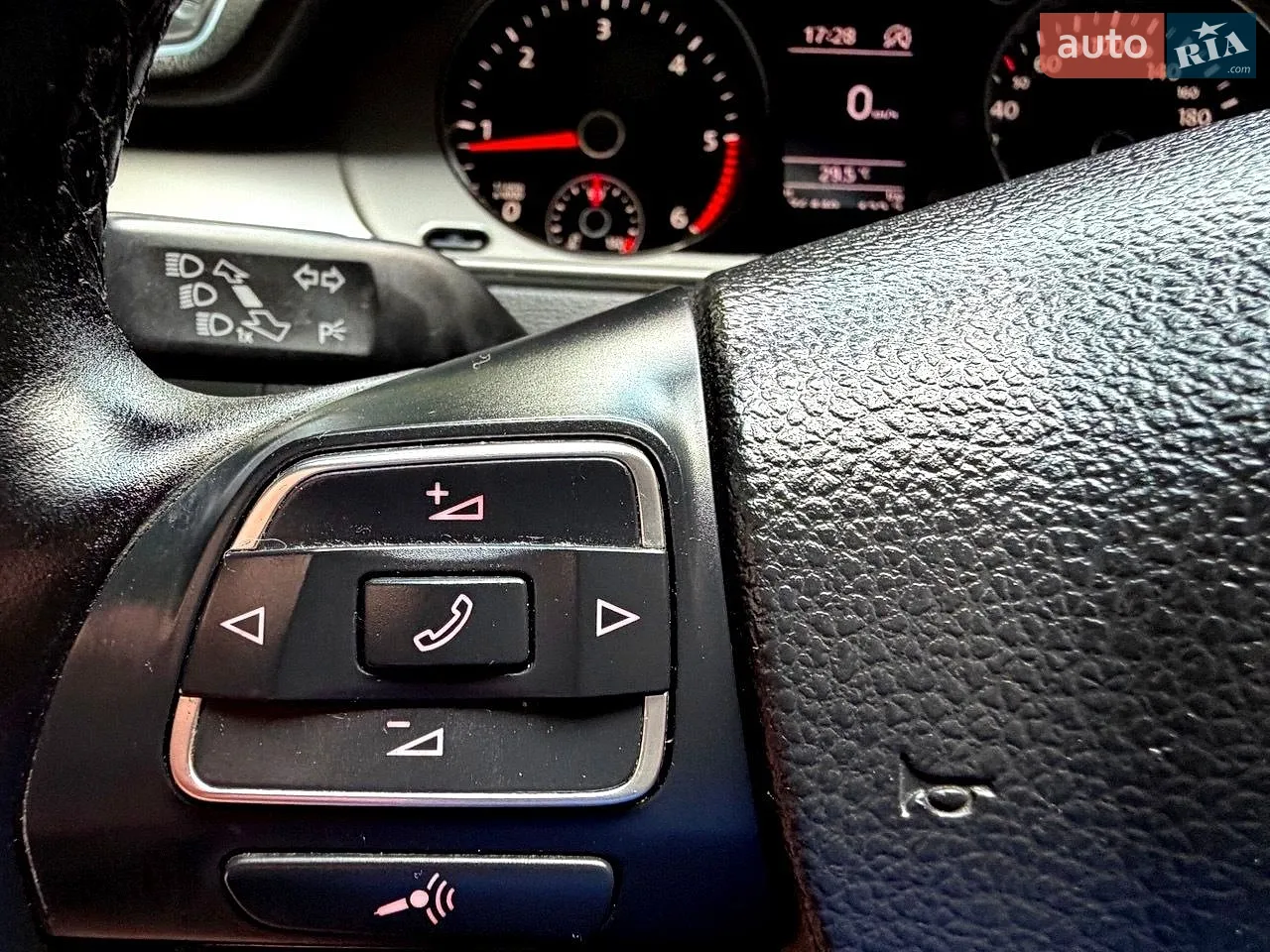 2012 Volkswagen Passat - мініатюра 34