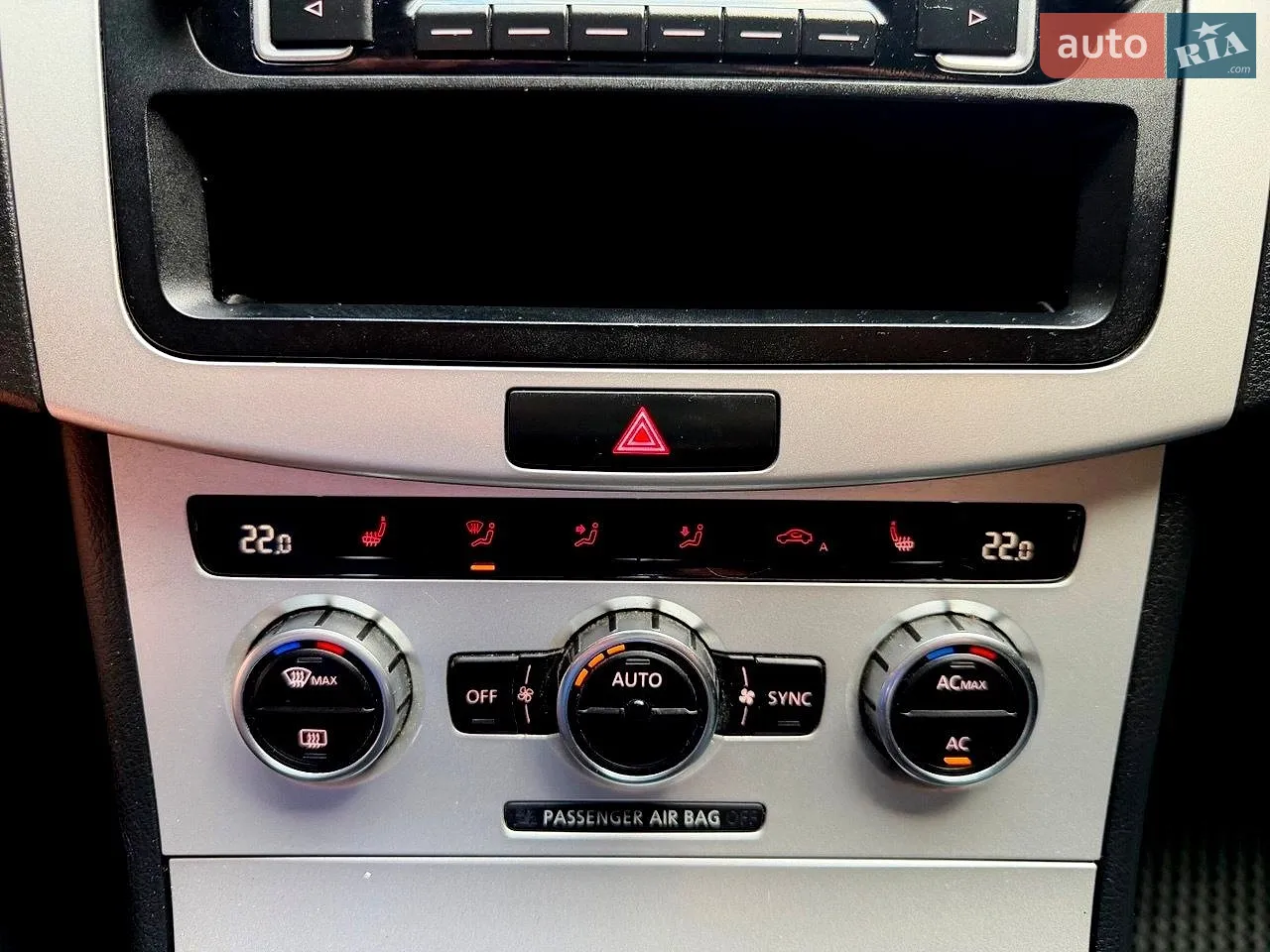2012 Volkswagen Passat - мініатюра 42
