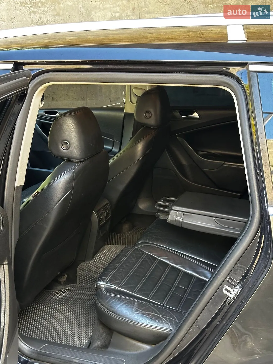 2010 Volkswagen Passat - мініатюра 13