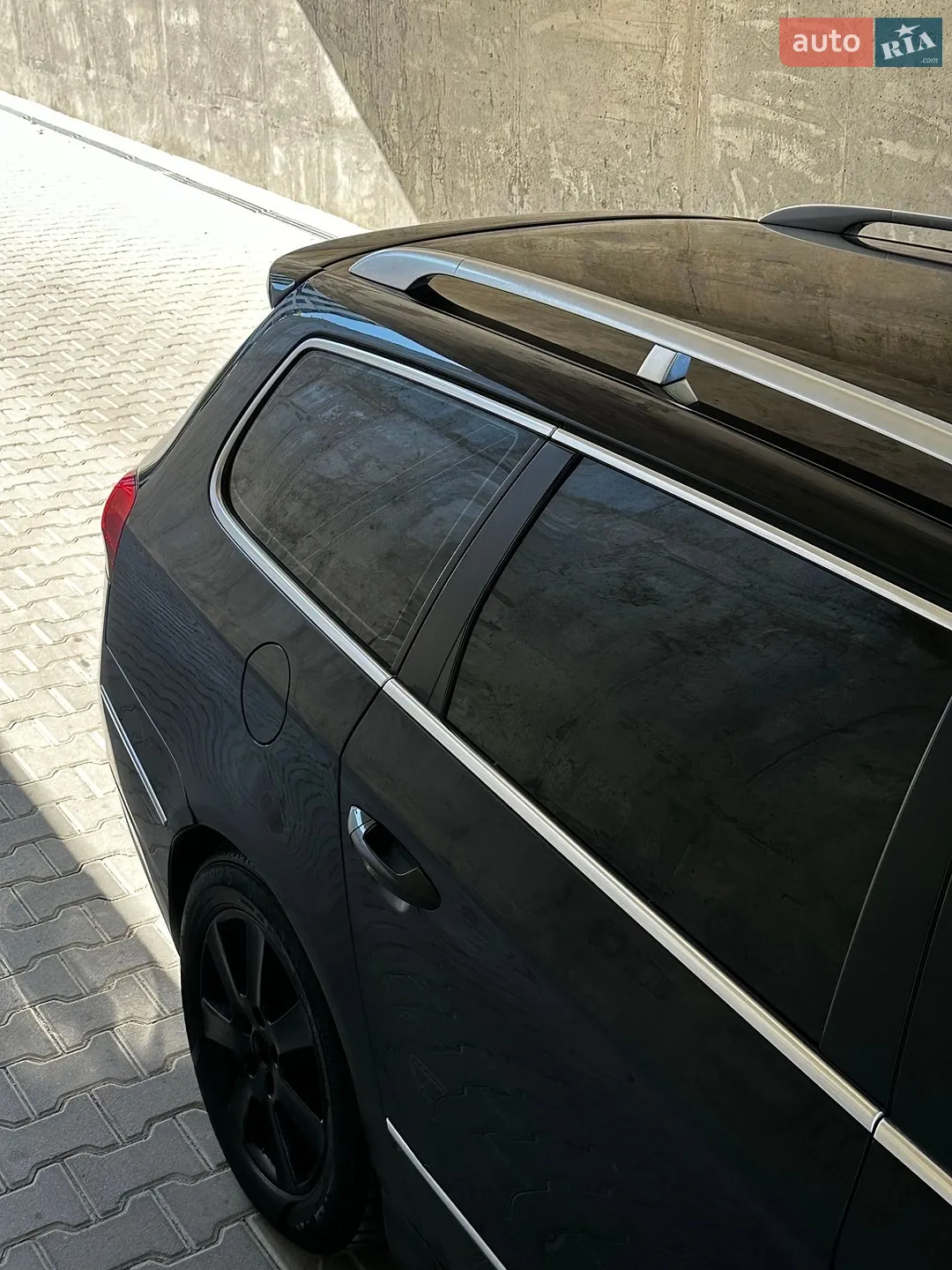 2010 Volkswagen Passat - мініатюра 17